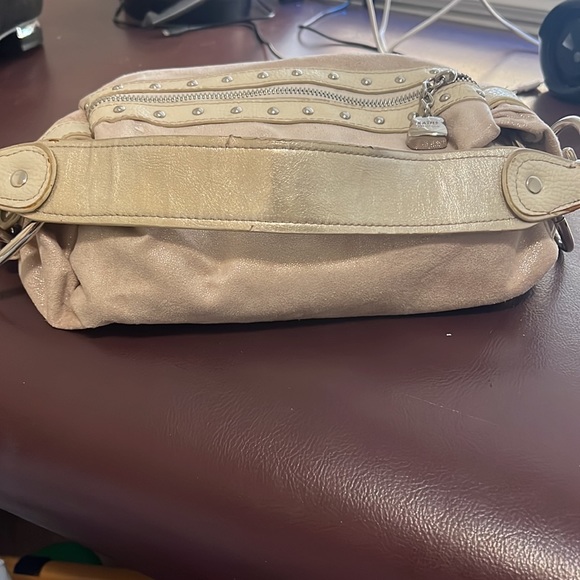 Kathy Van Zeeland Iridescent Cream Hobo With Silver Studs & Hardware EUC - Picture 2 of 8